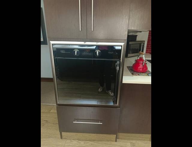 6 BEDROOM HOUSE FOR SALE IN SASOLBURG